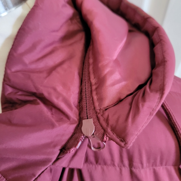 Men's LightWeight Puffer Jacket, Maroon, UAE President Abu Dhabi Endurance Cup - Picture 5 of 6